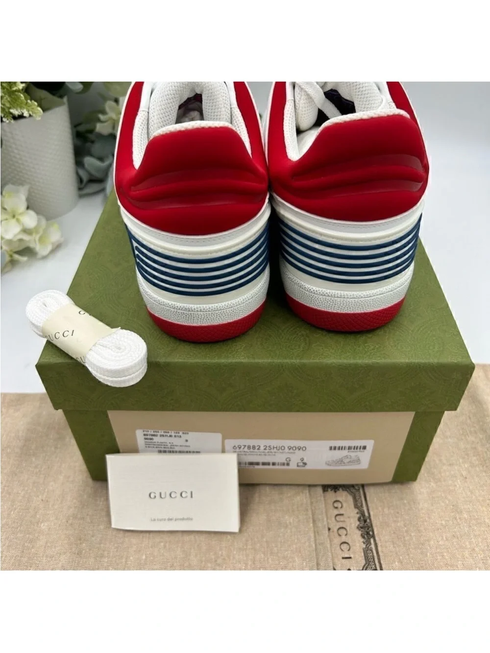 Men’s Gucci basket trainer, sneakers size 9, made in Italy